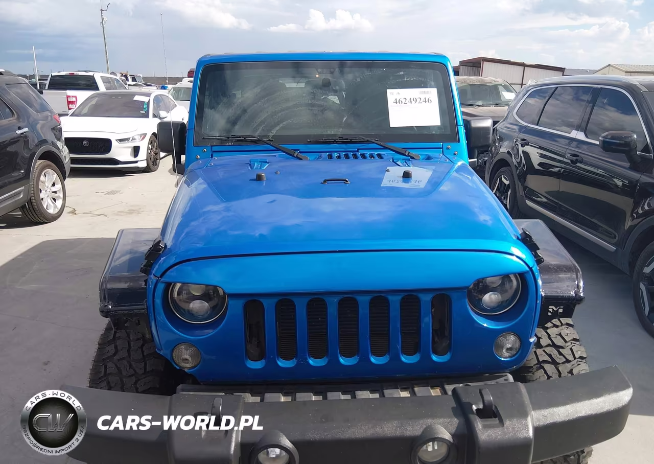 2015 Jeep Wrangler Unlimited Rubicon VIN:1C4BJWFGXFL769335 - 12