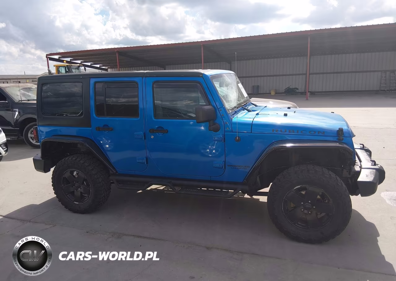 2015 Jeep Wrangler Unlimited Rubicon VIN:1C4BJWFGXFL769335 - 13