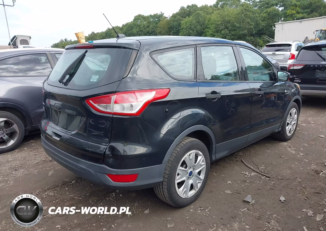 2015 Ford Escape S VIN:1FMCU0F79FUA47675 - 4