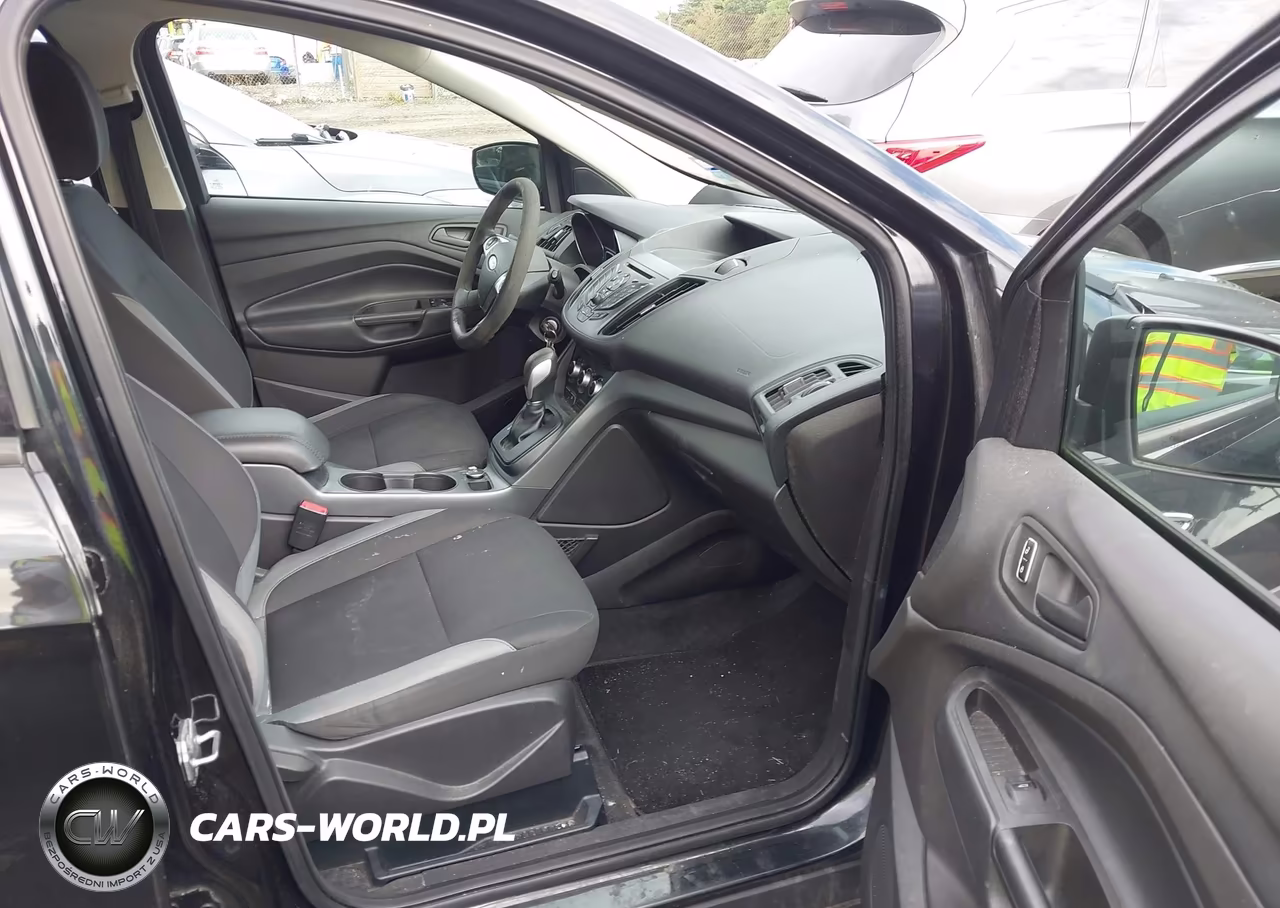 2015 Ford Escape S VIN:1FMCU0F79FUA47675 - 5