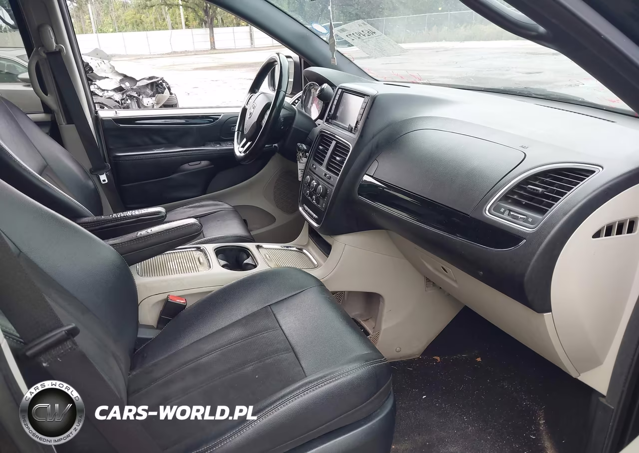 2019 Dodge Grand Caravan Sxt VIN:2C4RDGCG8KR773370 - 5