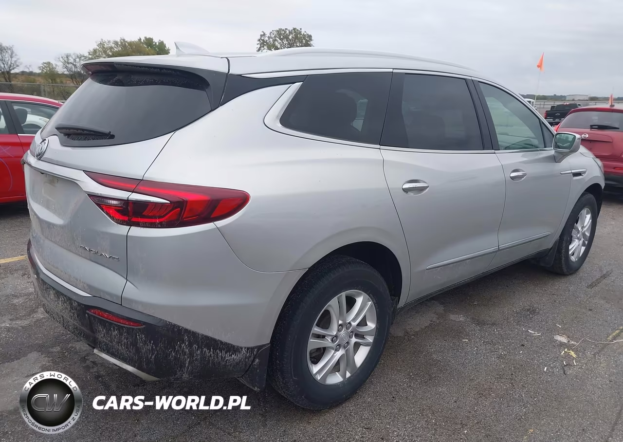 2018 Buick Enclave Premium VIN:5GAERCKW5JJ182774 - 4