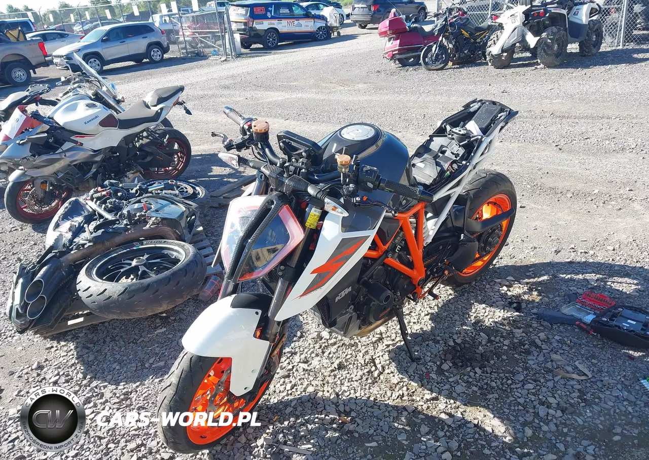 2017 Ktm 1290 Super Duke R VIN:VBKV39408HM959175 - 2
