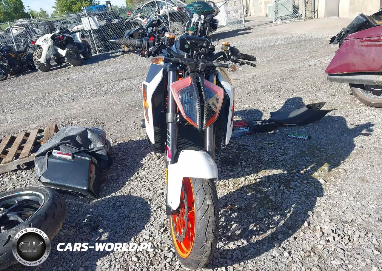 2017 Ktm 1290 Super Duke R VIN:VBKV39408HM959175 - 5