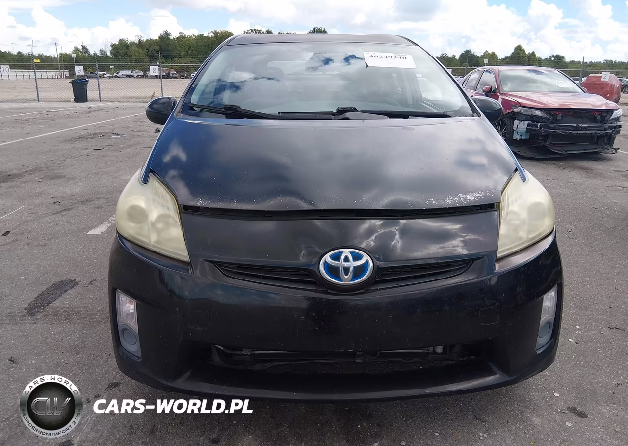 2011 Toyota Prius Two VIN:JTDKN3DU0B1382746 - 12