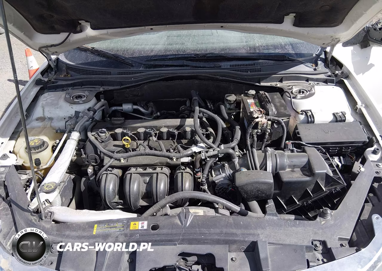 FORD FUSION S VIN:3FAHP0GA0CR333757 - 10