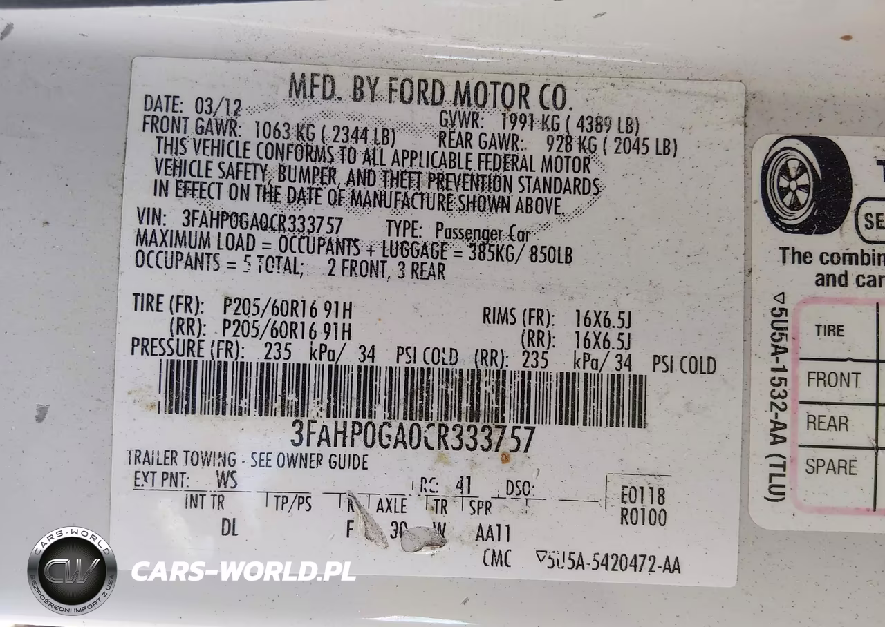 FORD FUSION S VIN:3FAHP0GA0CR333757 - 9
