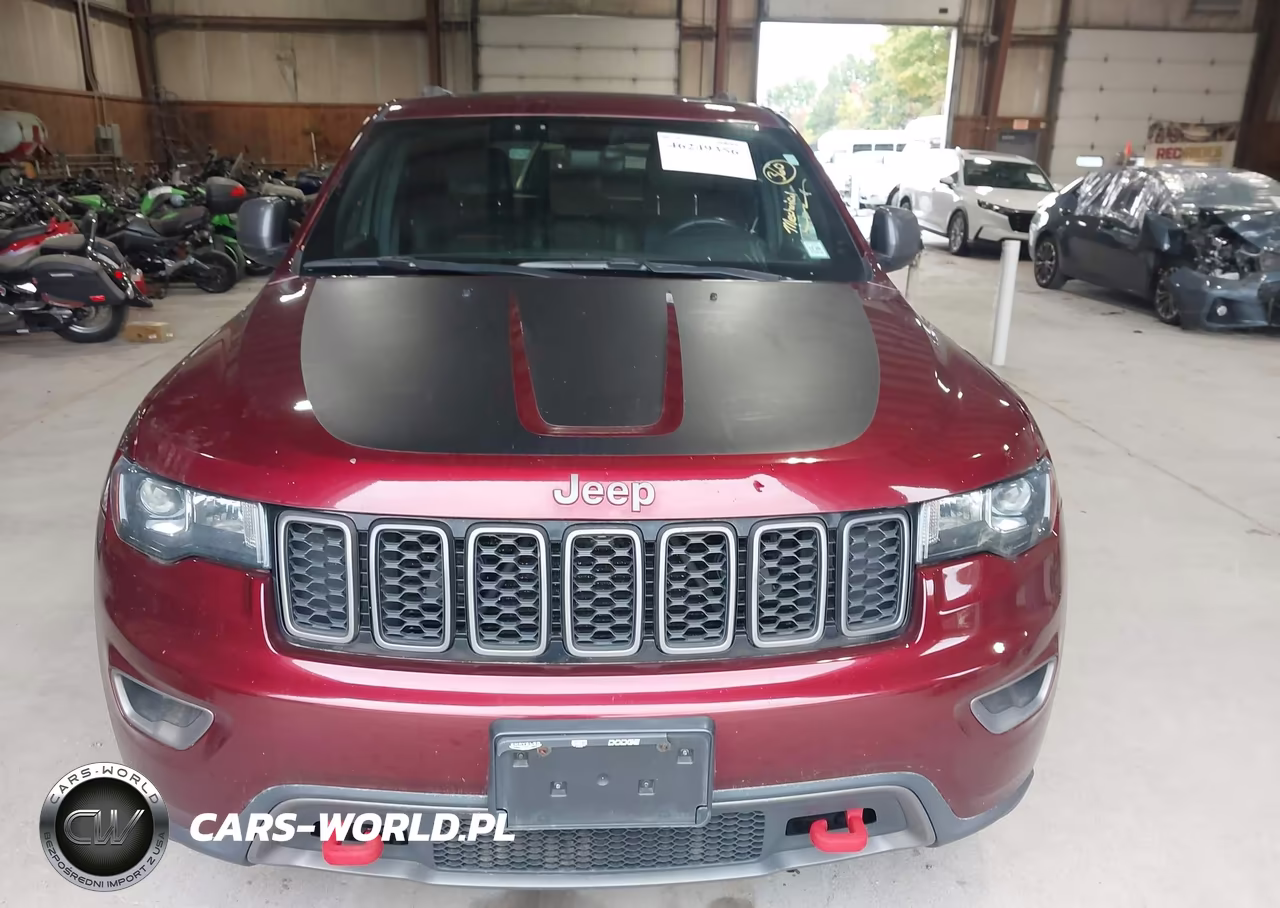 2017 Jeep Grand Cherokee Trailhawk 4X4 VIN:1C4RJFLGXHC663182 - 12