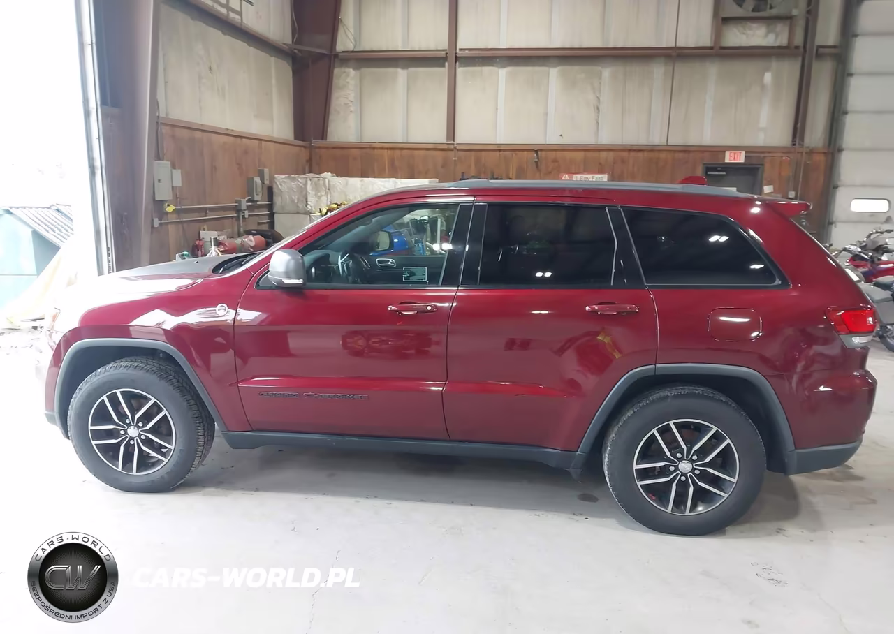 2017 Jeep Grand Cherokee Trailhawk 4X4 VIN:1C4RJFLGXHC663182 - 14