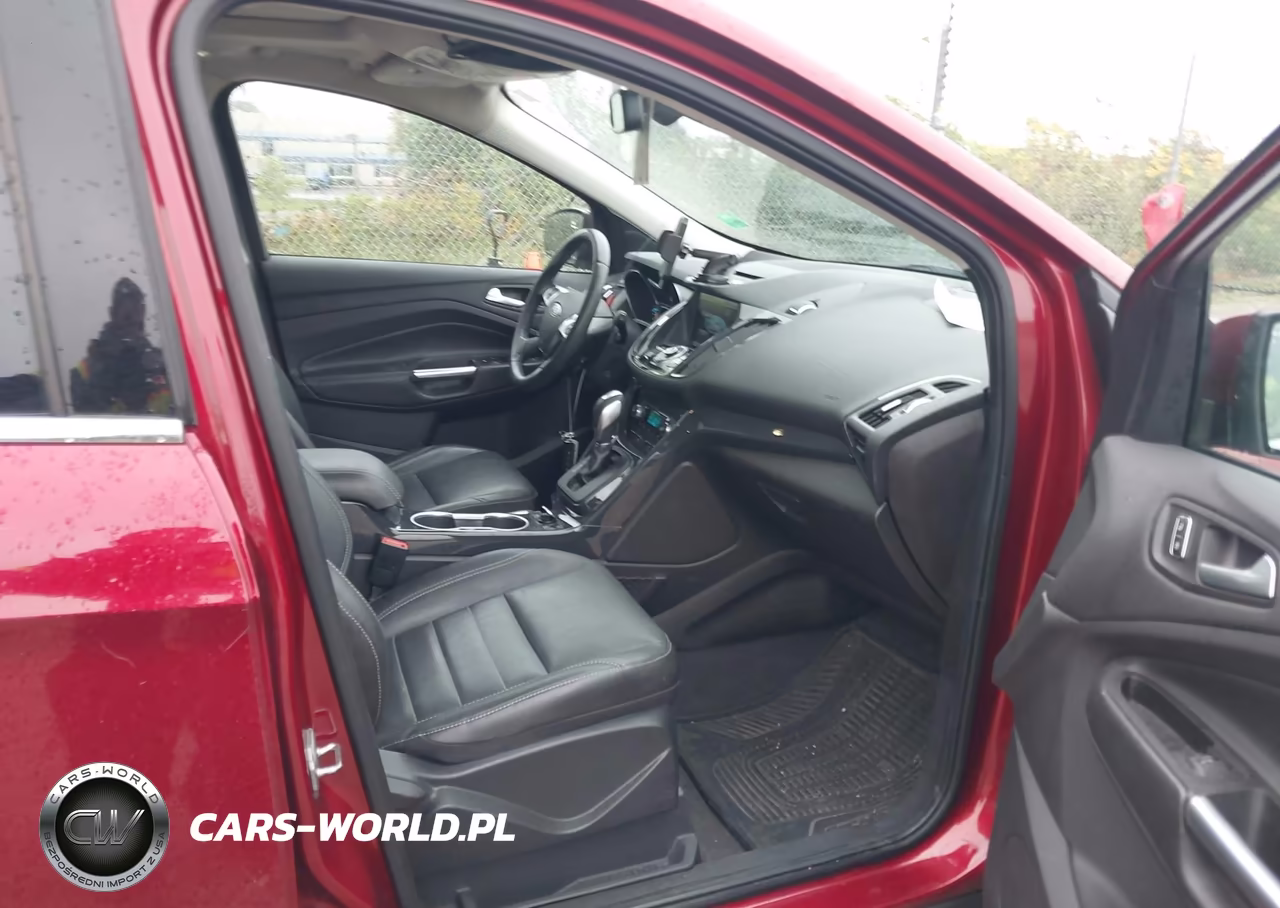 2014 Ford Escape Titanium VIN:1FMCU9J98EUE08261 - 5