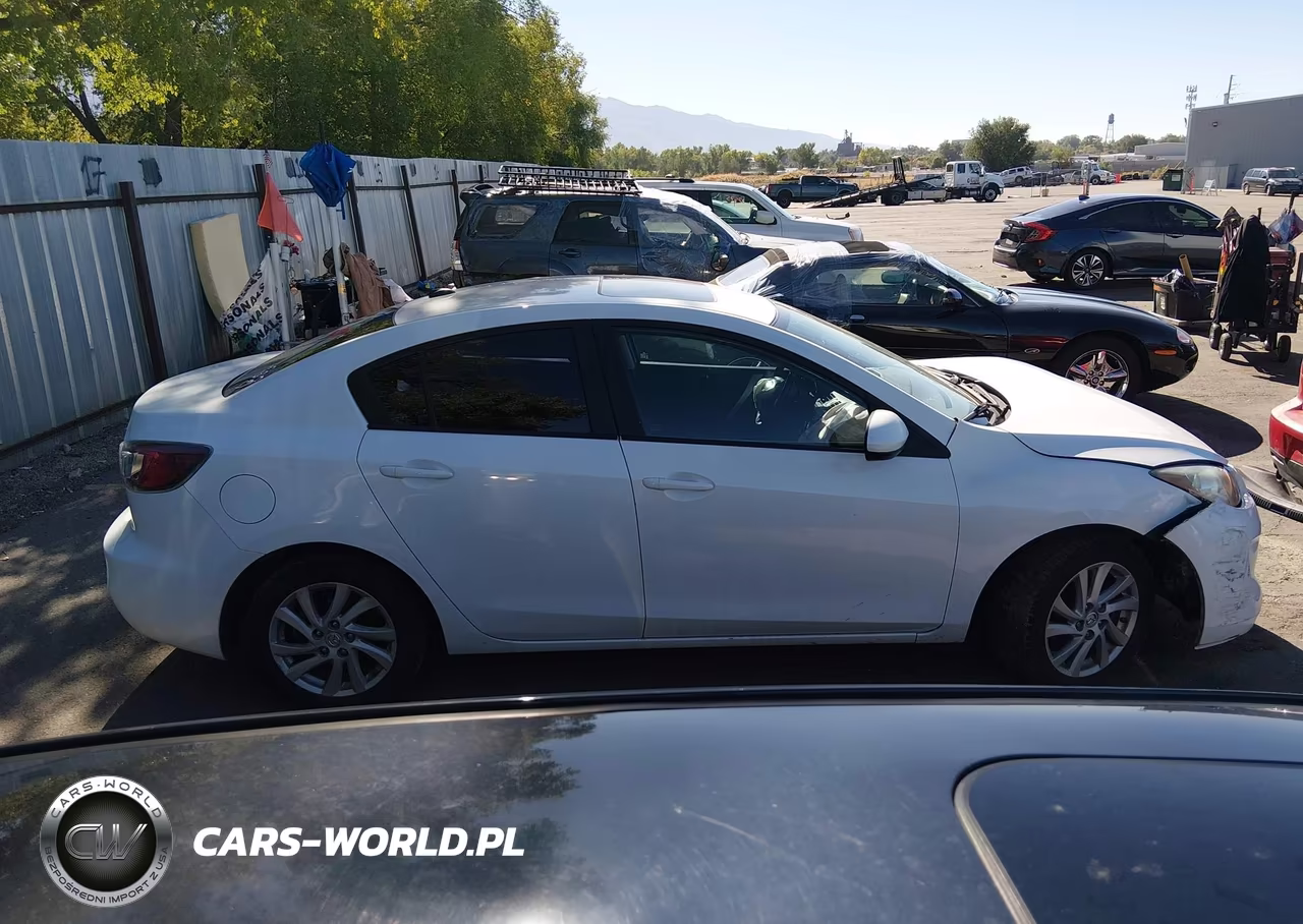 2012 Mazda Mazda3 I Grand Touring VIN:JM1BL1W7XC1569012 - 13