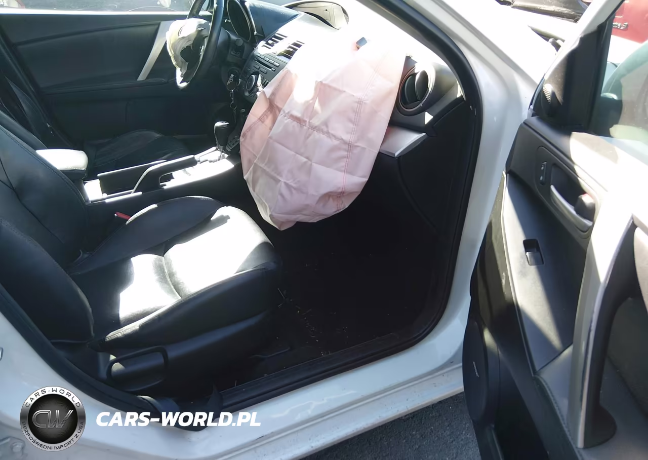 2012 Mazda Mazda3 I Grand Touring VIN:JM1BL1W7XC1569012 - 5