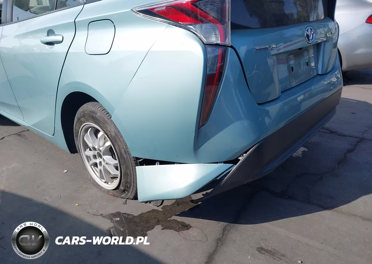2017 Toyota Prius Two VIN:JTDKBRFU1H3039790 - 6