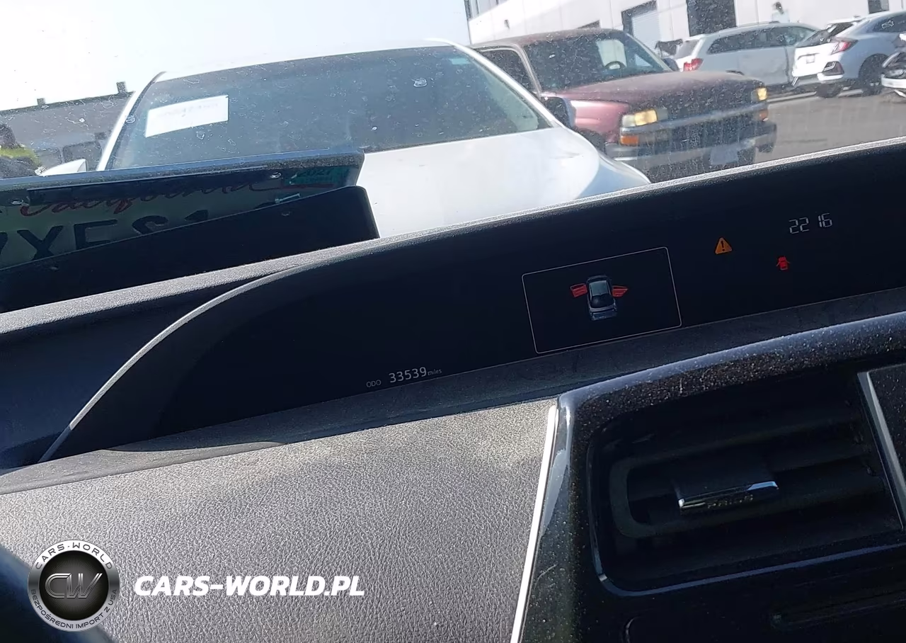 2017 Toyota Prius Two VIN:JTDKBRFU1H3039790 - 7