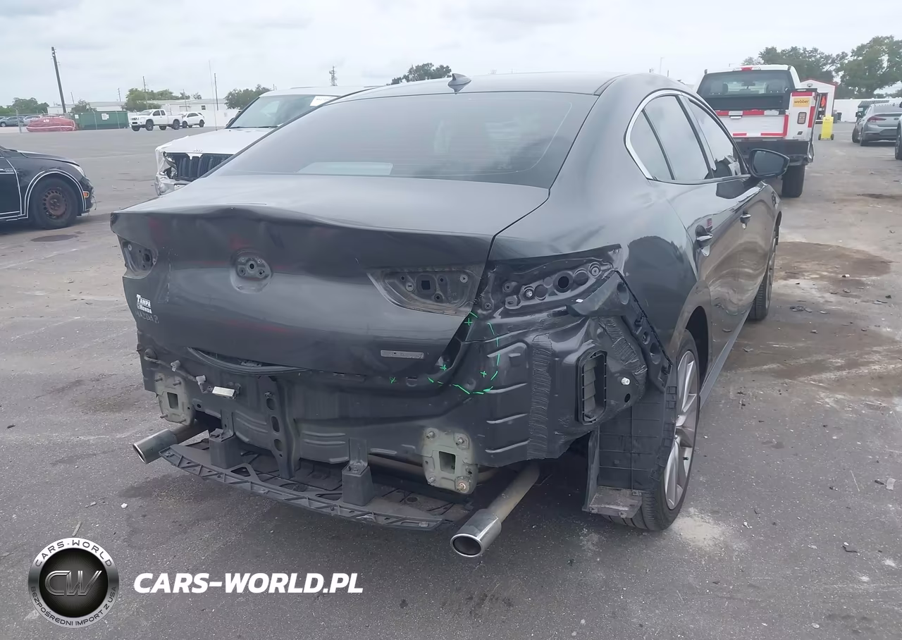 2019 Mazda Mazda3 Premium Package VIN:3MZBPAEM6KM100199 - 4