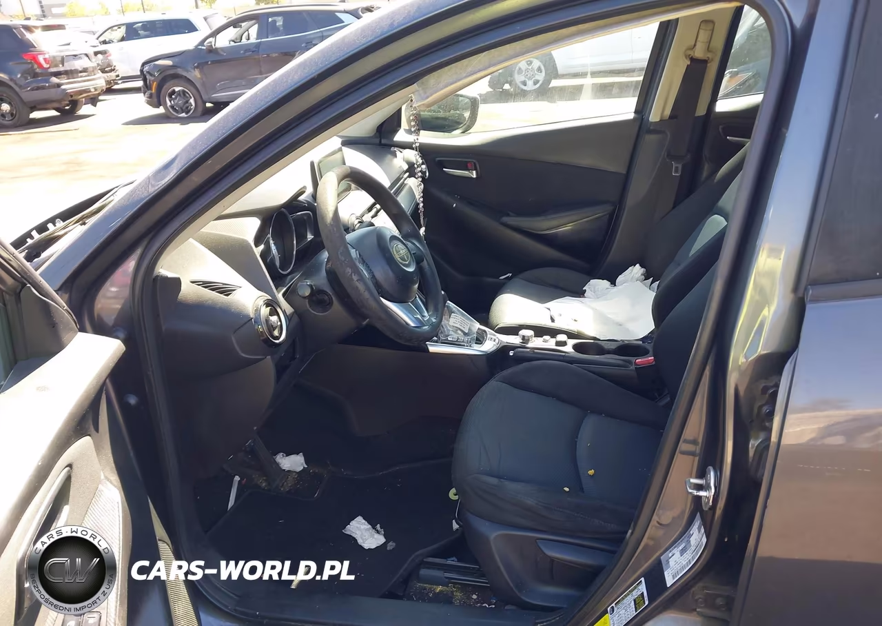 2016 Scion Ia VIN:3MYDLBZV3GY146106 - 5