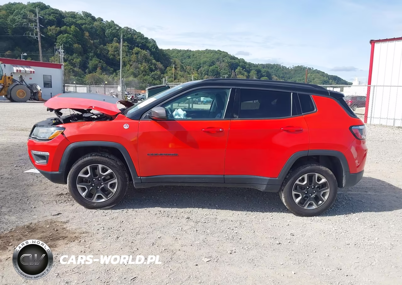 2018 Jeep Compass Trailhawk 4X4 VIN:3C4NJDDB2JT283561 - 14