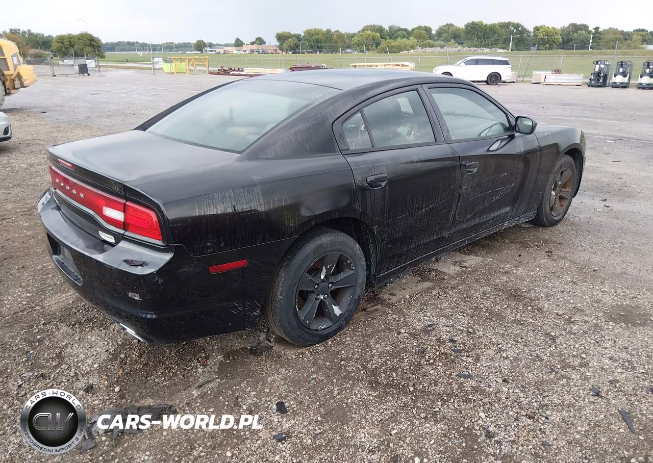 2011 Dodge Charger VIN:2B3CL3CG1BH509139 - 4