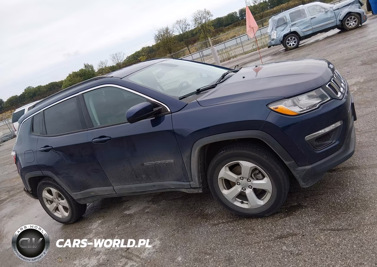 2018 Jeep Compass Latitude 4X4 VIN:3C4NJDBB5JT492537 - 13