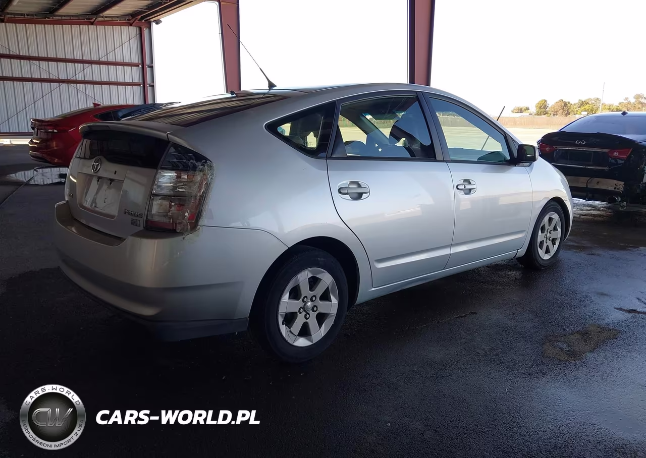 2005 Toyota Prius VIN:JTDKB20U657052555 - 4