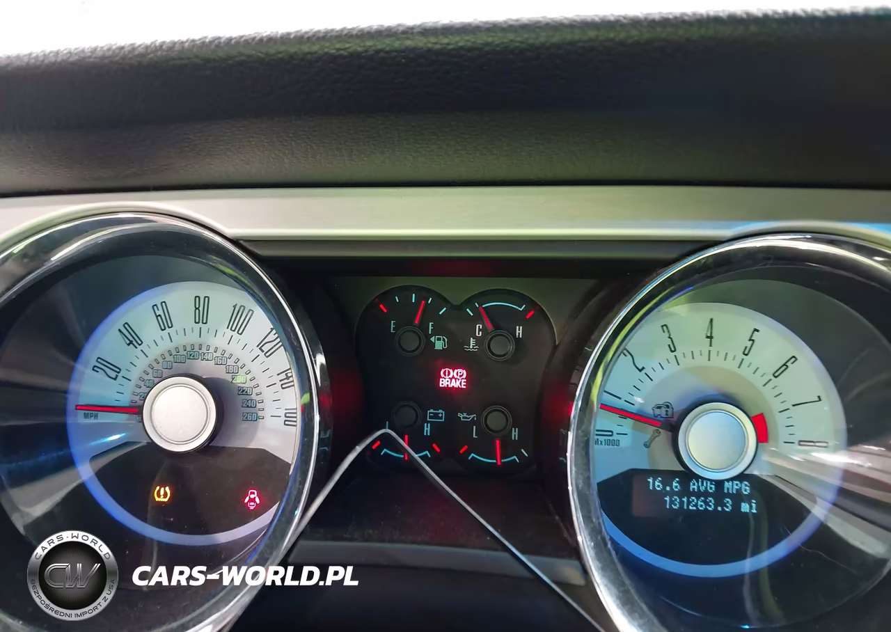 2012 Ford Mustang V6 Premium VIN:1ZVBP8AMXC5271818 - 7