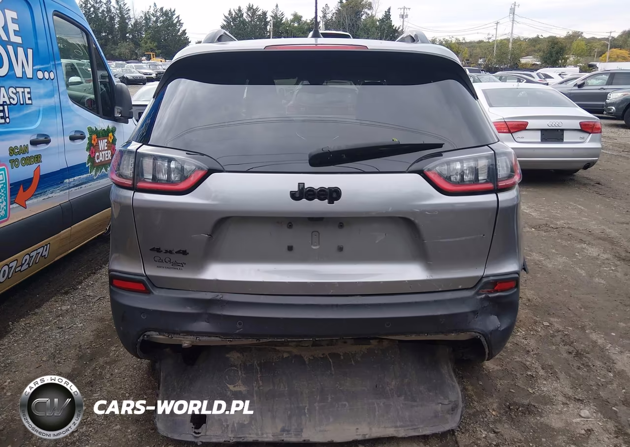 2020 Jeep Cherokee Altitude 4X4 VIN:1C4PJMLB7LD603637 - 17