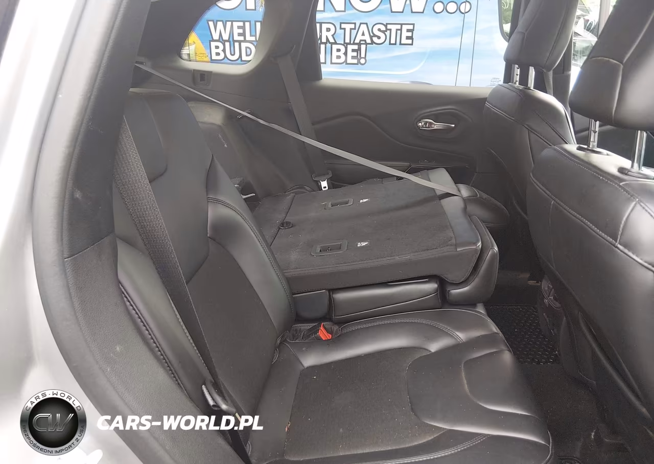 2020 Jeep Cherokee Altitude 4X4 VIN:1C4PJMLB7LD603637 - 8
