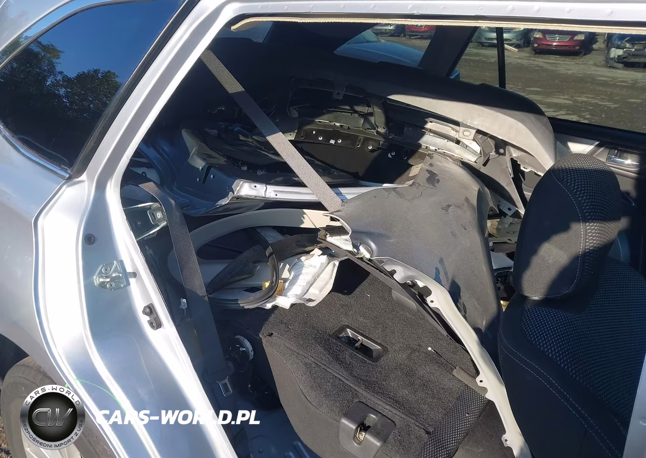 2019 Subaru Outback 2.5I Premium VIN:4S4BSAFC1K3296718 - 12