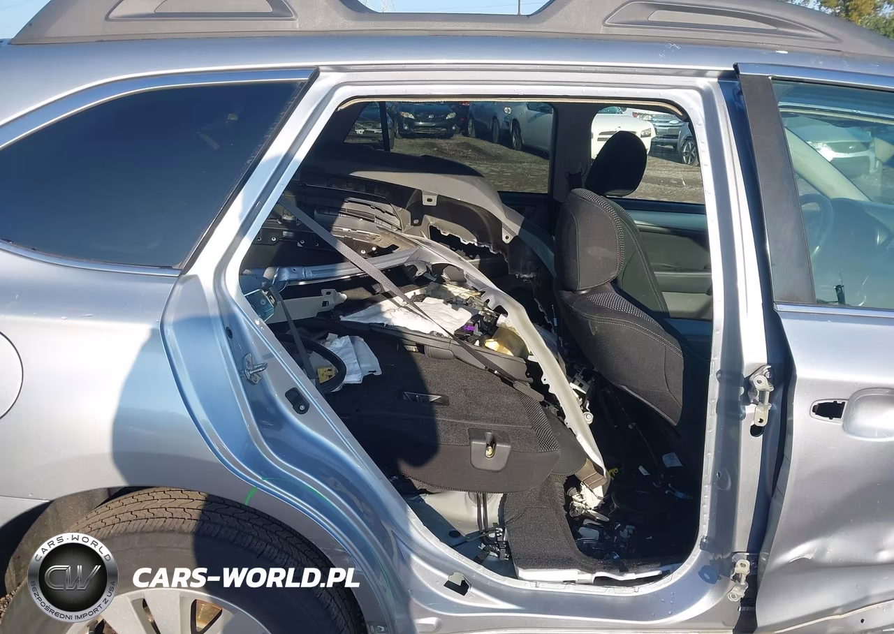 2019 Subaru Outback 2.5I Premium VIN:4S4BSAFC1K3296718 - 19