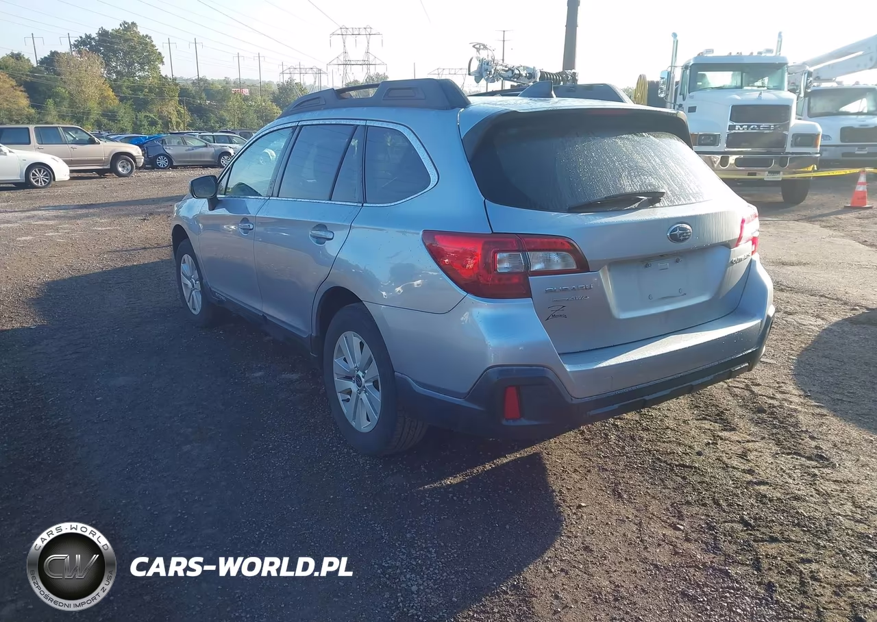 2019 Subaru Outback 2.5I Premium VIN:4S4BSAFC1K3296718 - 3