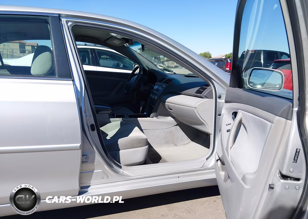 2010 Toyota Camry Le VIN:4T4BF3EK3AR071790 - 5
