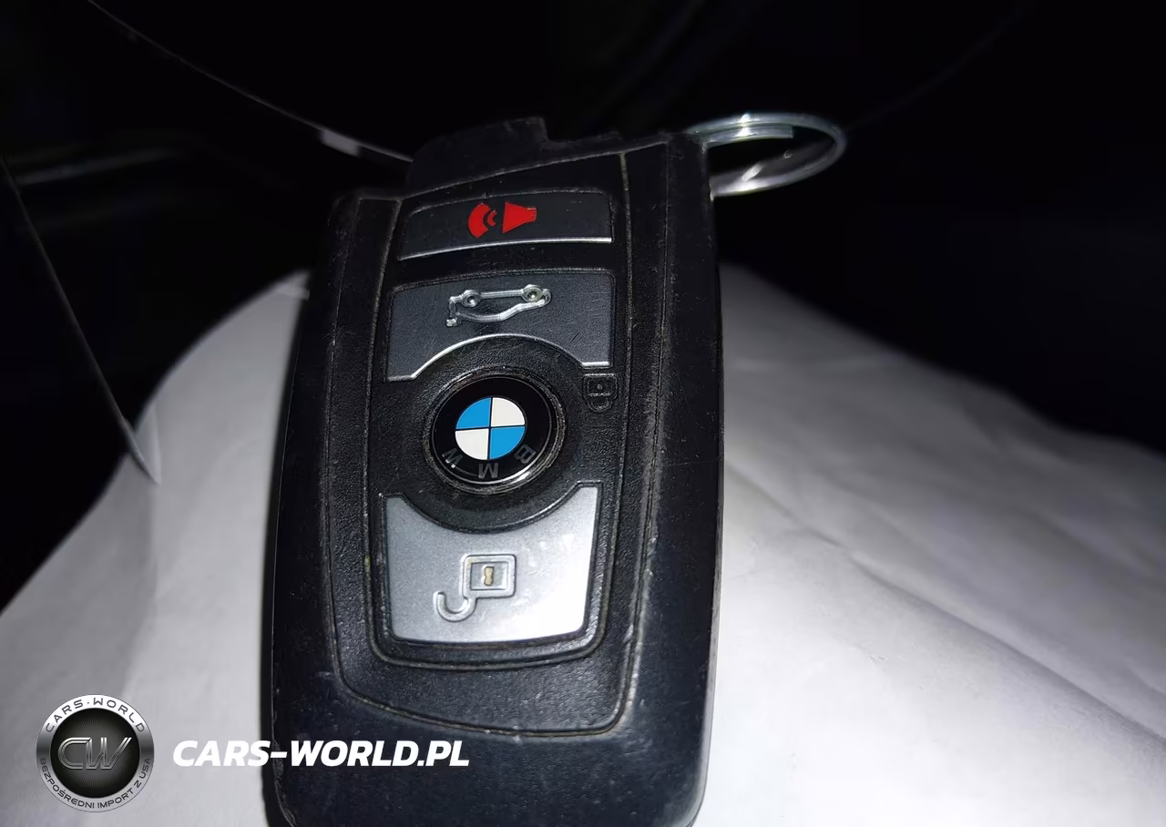 2018 BMW 320I VIN:WBA8A9C55JAH12849 - 11
