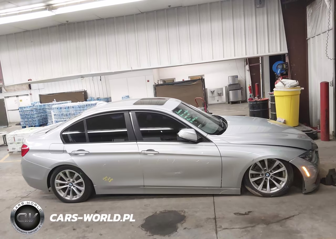 2018 BMW 320I VIN:WBA8A9C55JAH12849 - 13