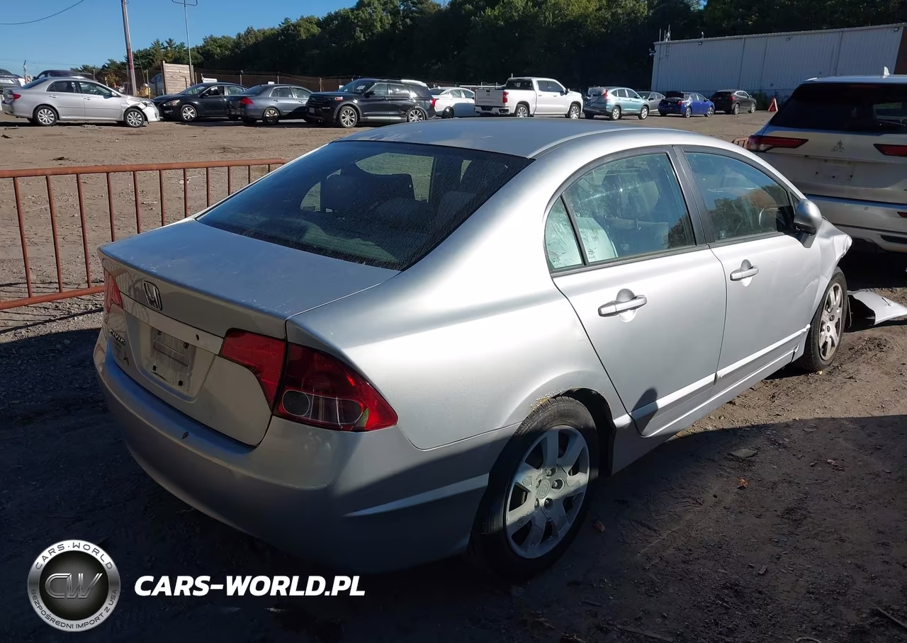 2008 Honda Civic Lx VIN:2HGFA16508H325885 - 4