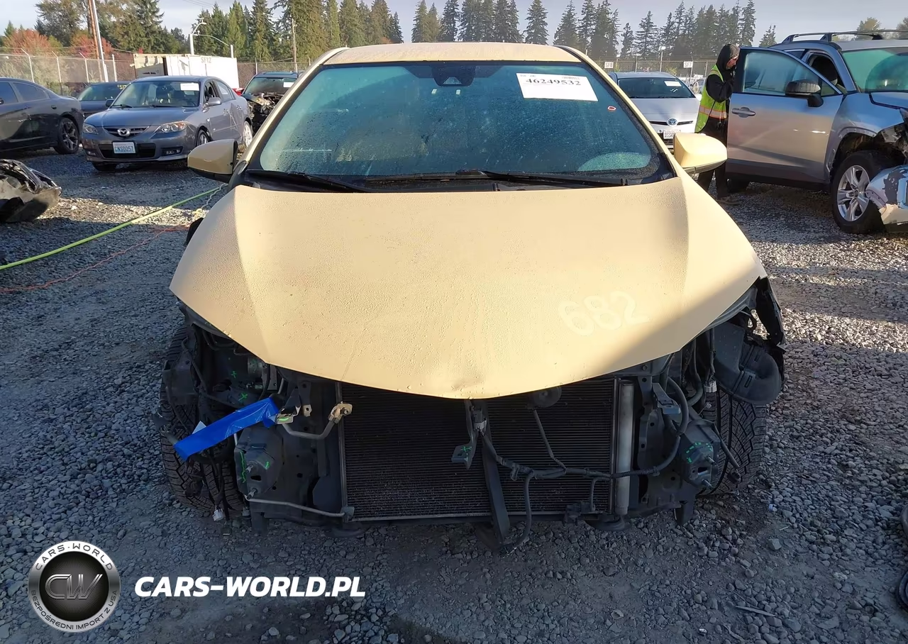 2019 Toyota Corolla Le VIN:2T1BURHE9KC196904 - 13