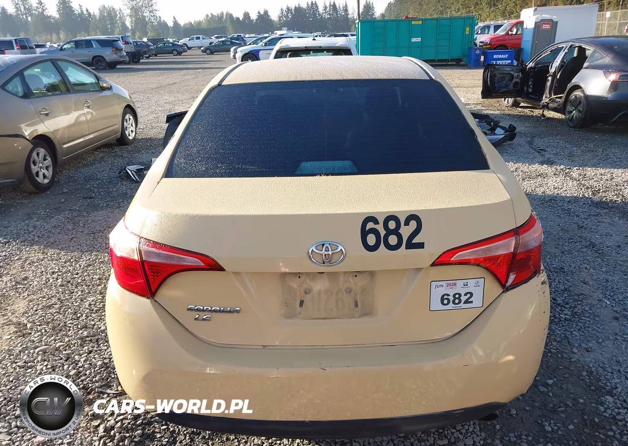 2019 Toyota Corolla Le VIN:2T1BURHE9KC196904 - 17