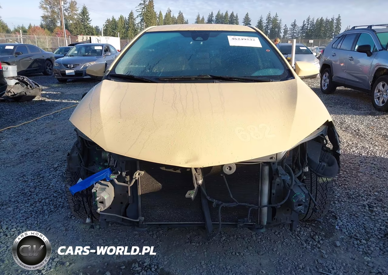 2019 Toyota Corolla Le VIN:2T1BURHE9KC196904 - 6