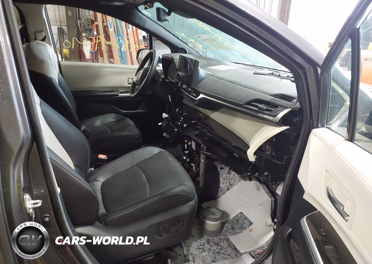 2025 Toyota Sienna Limited VIN:5TDZSKFC2SS177633 - 5