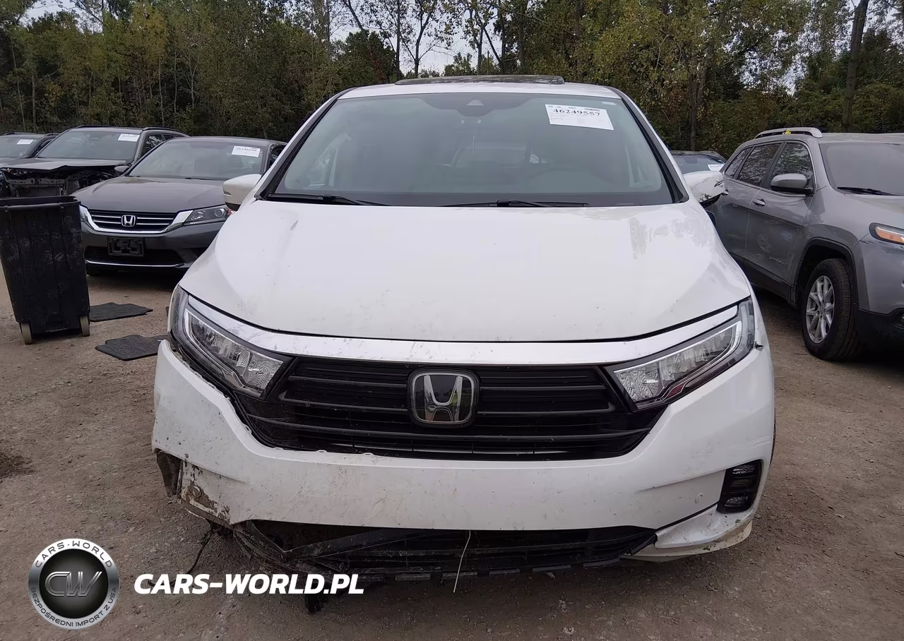 2024 Honda Odyssey Touring VIN:5FNRL6H80RB024910 - 12