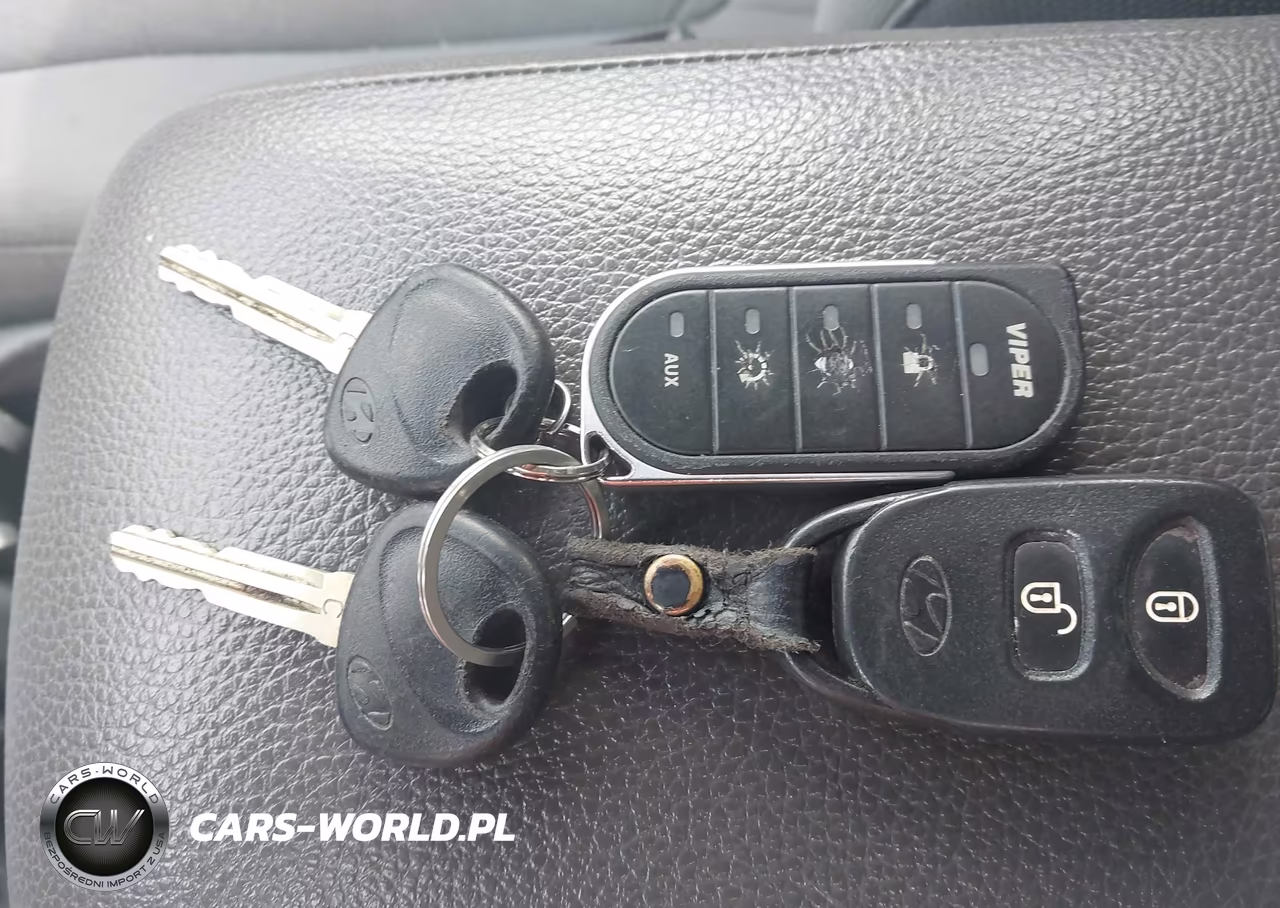 2012 Hyundai Santa Fe Gls VIN:5XYZGDAB8CG153234 - 11