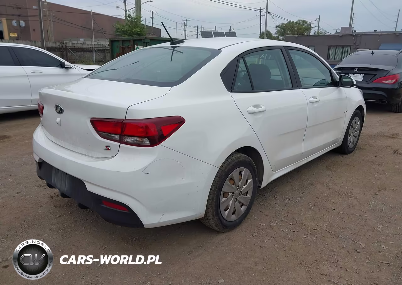 2018 Kia Rio S VIN:3KPA24ABXJE078963 - 4
