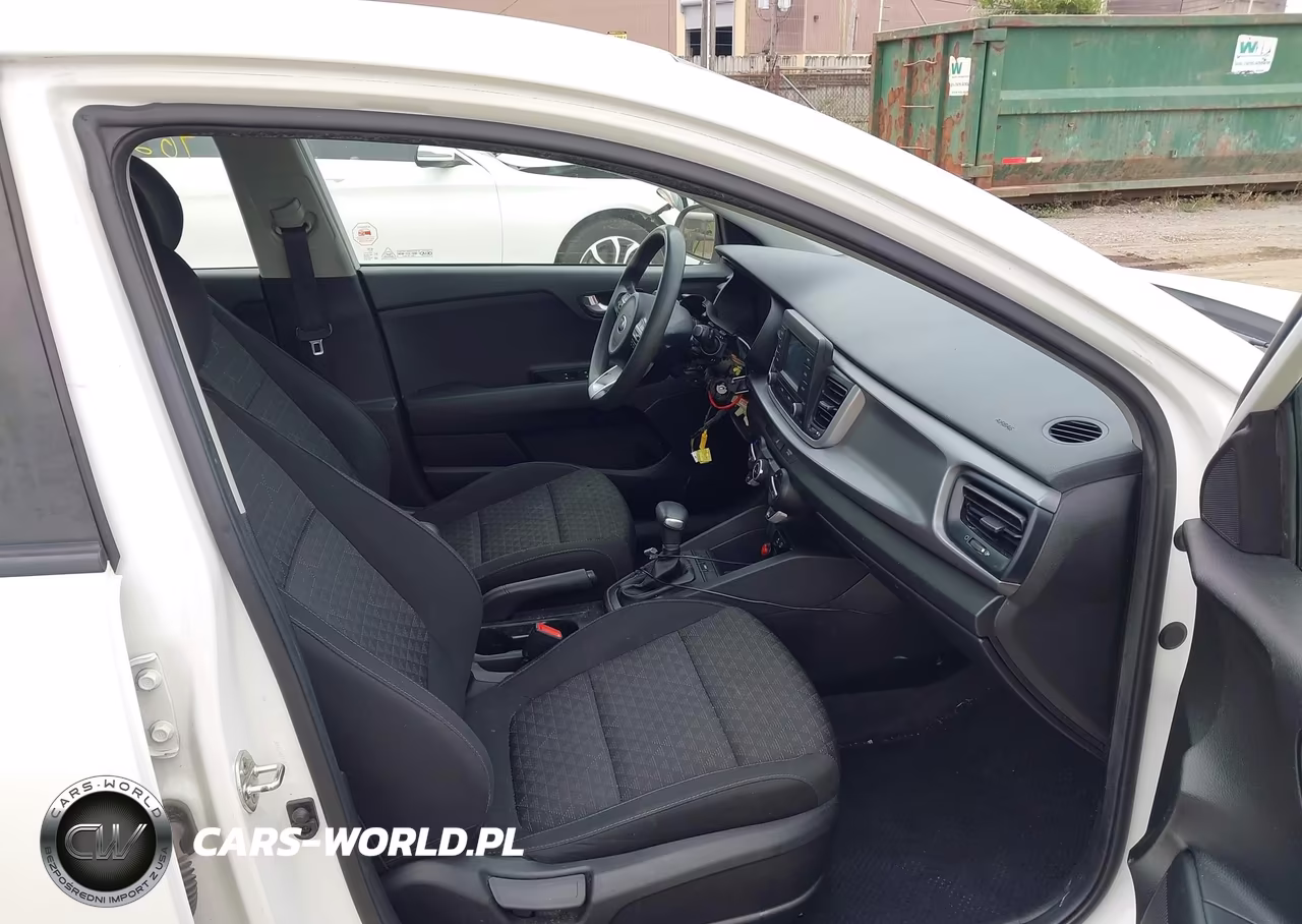 2018 Kia Rio S VIN:3KPA24ABXJE078963 - 5
