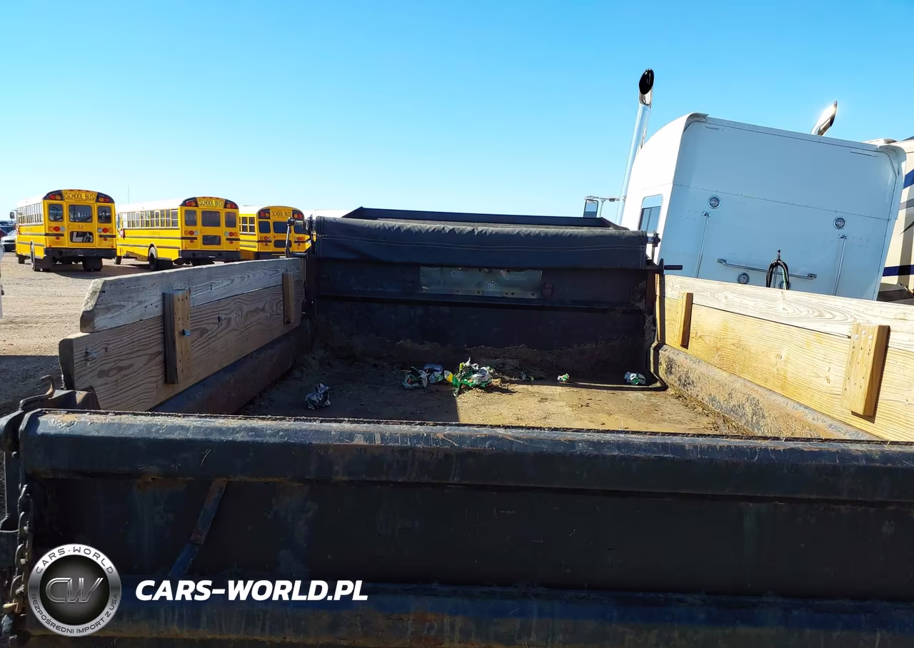 2015 Chevrolet Silverado 3500Hd Chassis Wt VIN:1GB3KYCG5FF575123 - 16
