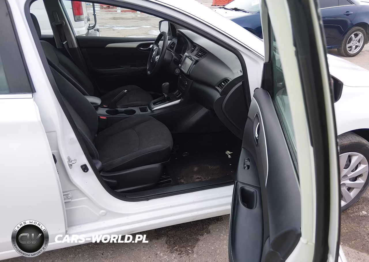 2019 Nissan Sentra S VIN:3N1AB7AP0KY442193 - 5