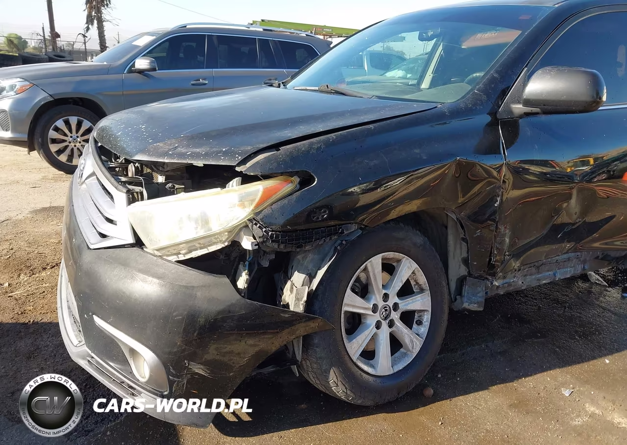 2012 Toyota Highlander Se V6 VIN:5TDZK3EH6CS070038 - 6