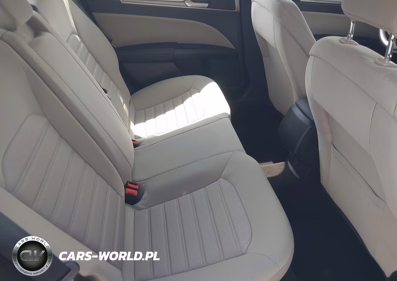 2020 Ford Fusion S VIN:3FA6P0G75LR201136 - 8