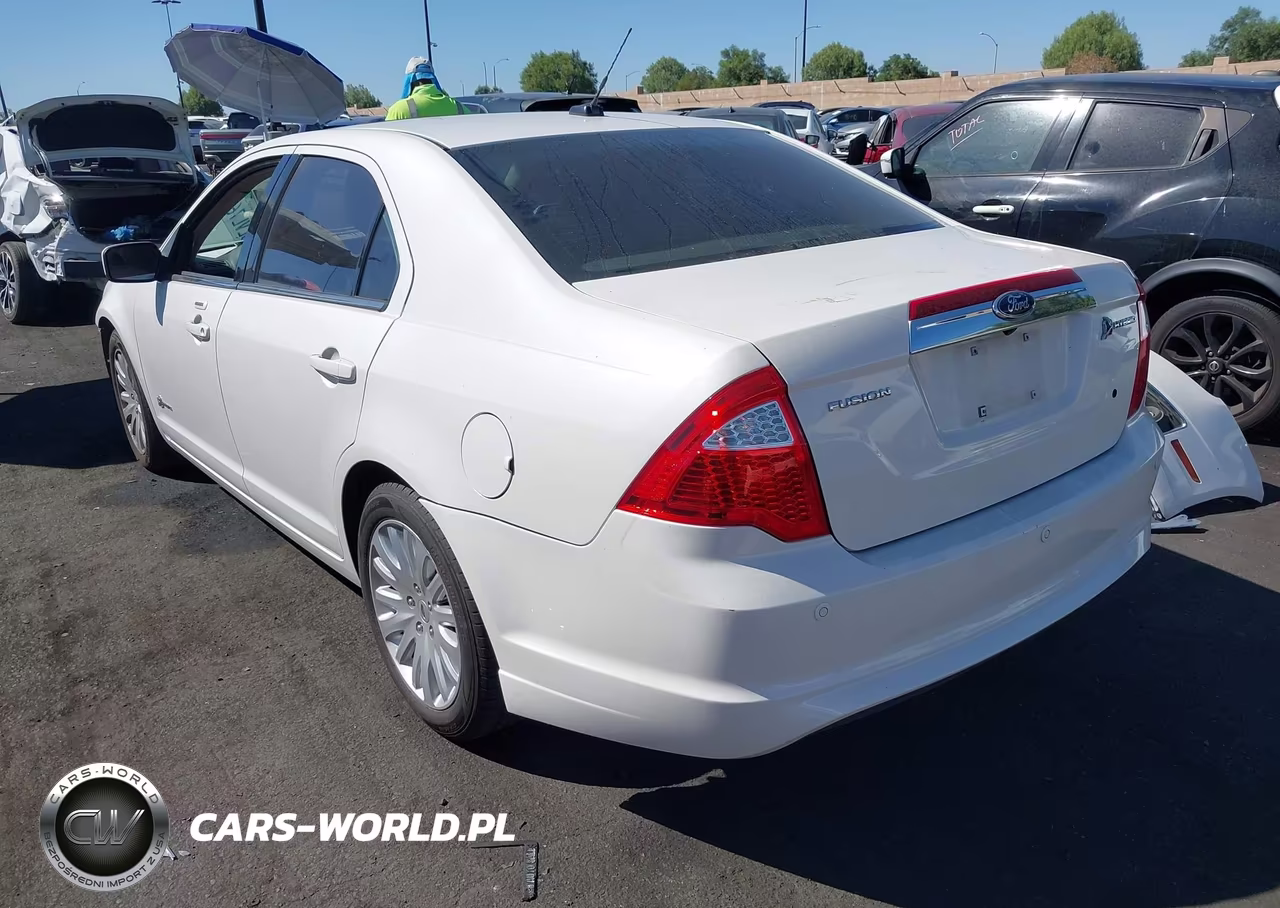 2010 Ford Fusion Hybrid VIN:3FADP0L32AR262998 - 3