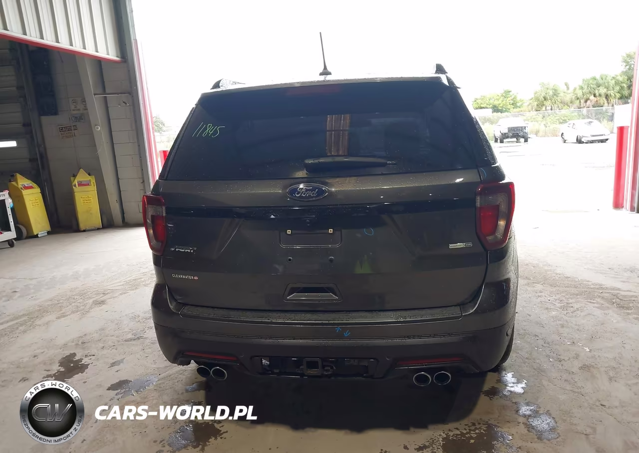 2019 Ford Explorer Sport VIN:1FM5K8GTXKGB02992 - 17