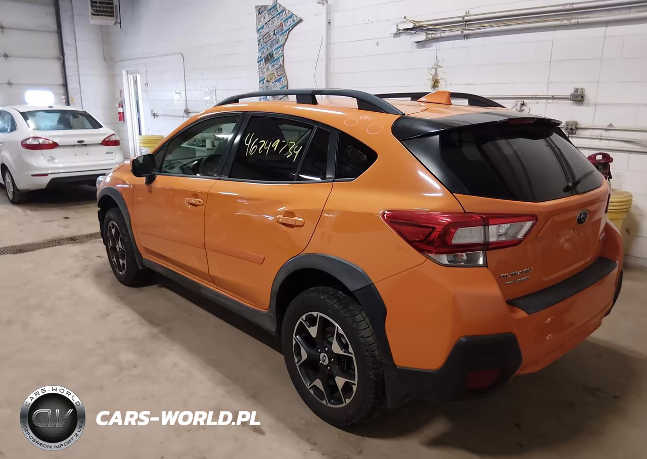 2018 Subaru Crosstrek 2.0I Premium VIN:JF2GTADC1JH215682 - 3