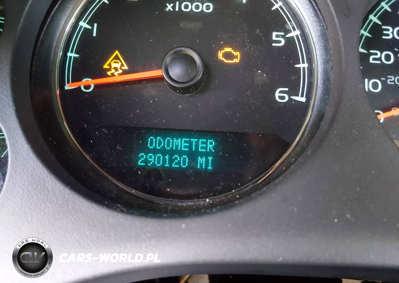 2008 Chevrolet Suburban 1500 Ltz VIN:1GNFK16388R185117 - 15